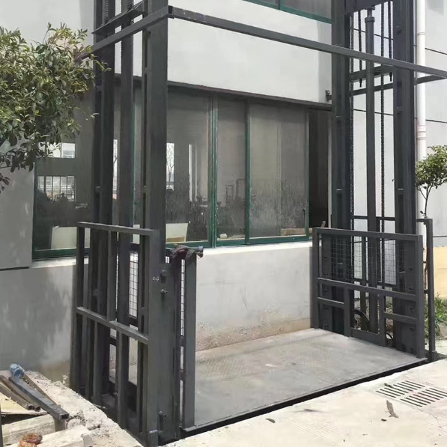 巩留5吨室外升降货梯